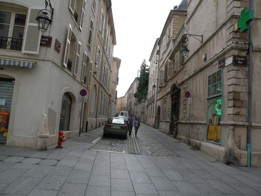  Rue de Guise